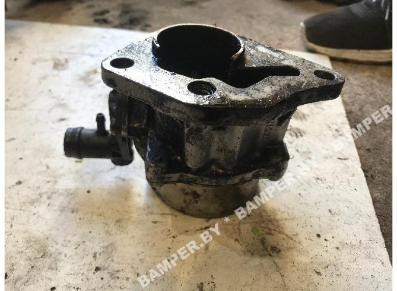 Насос вакуумный к Renault Espace