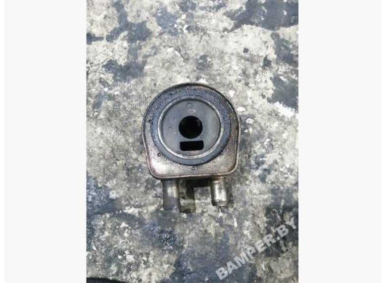 Теплообменник масляного фильтра к Renault Laguna, 2002г.