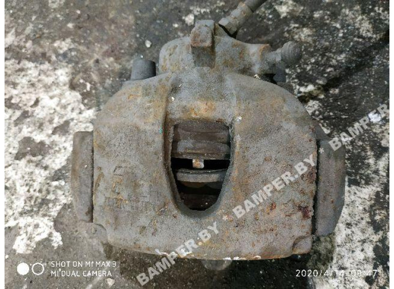 Суппорт передний левый к Renault Scenic RX4, 2003г.