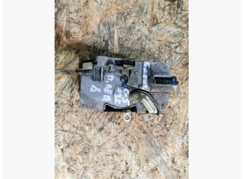 Замок двери передней левой к Citroen C5, 2001г.