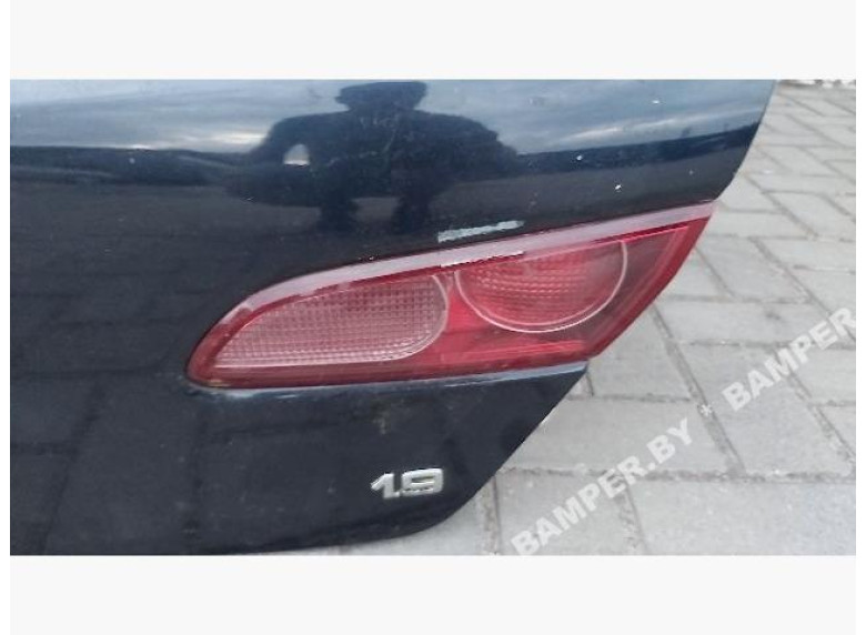 Фонарь крышки багажника правый к Alfa Romeo 159, 2007г.
