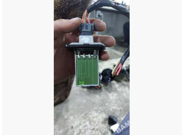 Сопротивление печки к Hyundai Matrix, 2005г.