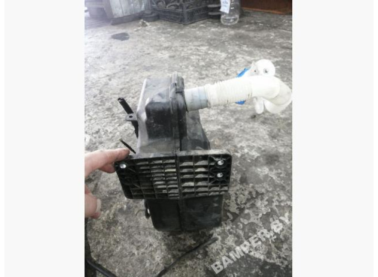 Бачок омывателя к Seat Leon