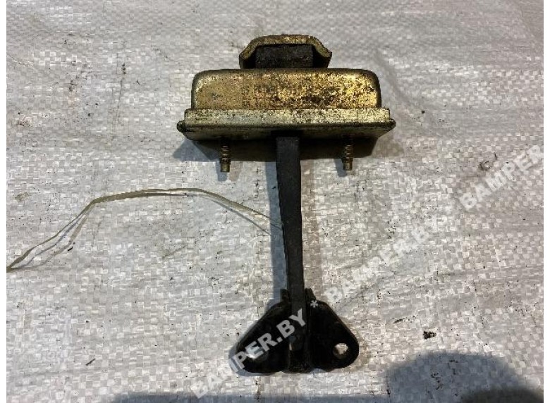 Ограничитель открывания двери к Chrysler Voyager