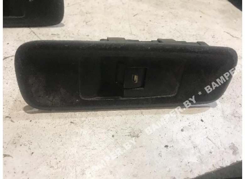 Кнопка стеклоподъемника к Peugeot 807