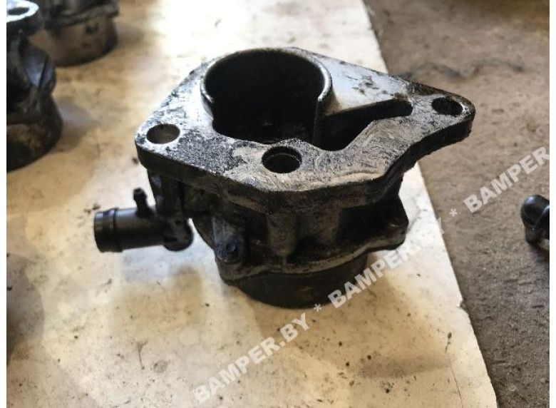 Насос вакуумный к Renault Megane, 2001г.