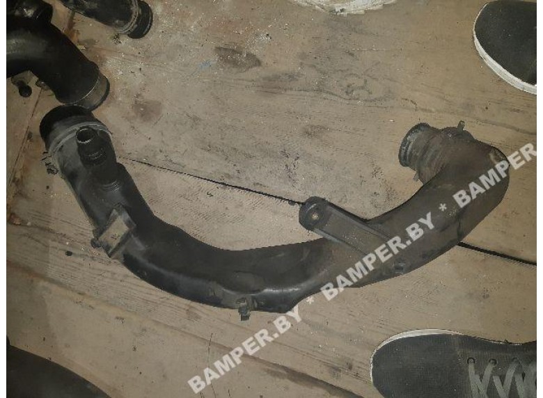 Патрубок турбины к Volkswagen Golf