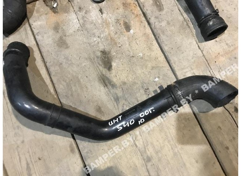 Патрубок интеркулера к Volvo S40