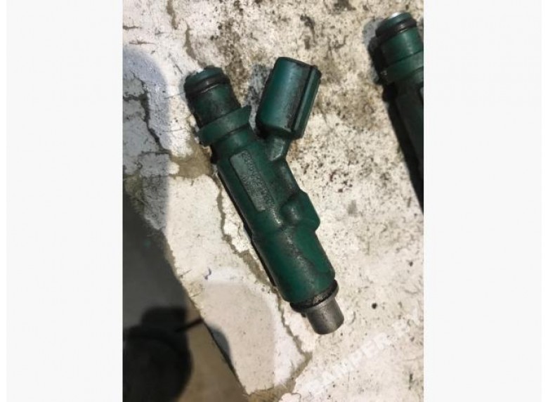 Форсунка к Toyota Yaris