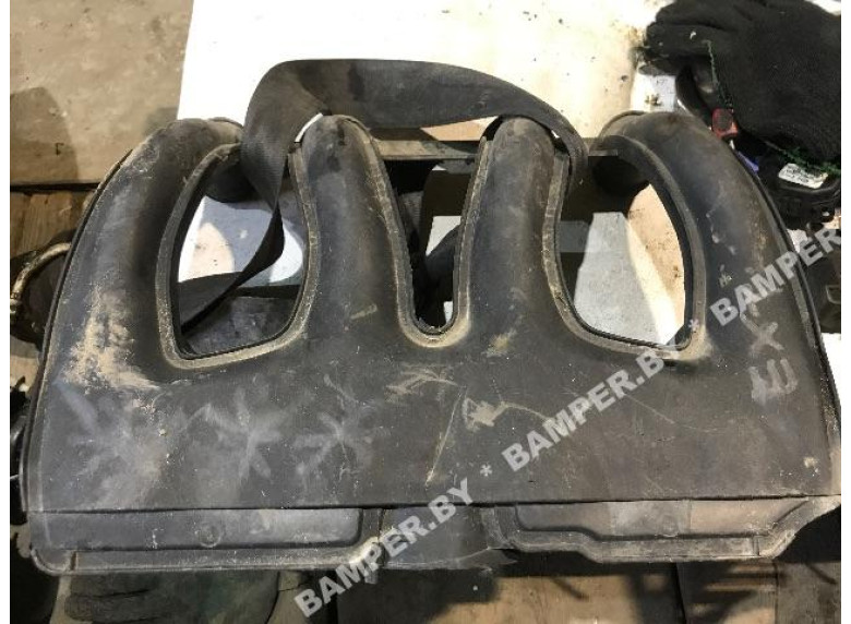 Коллектор впускной к Peugeot Partner, 2000г.