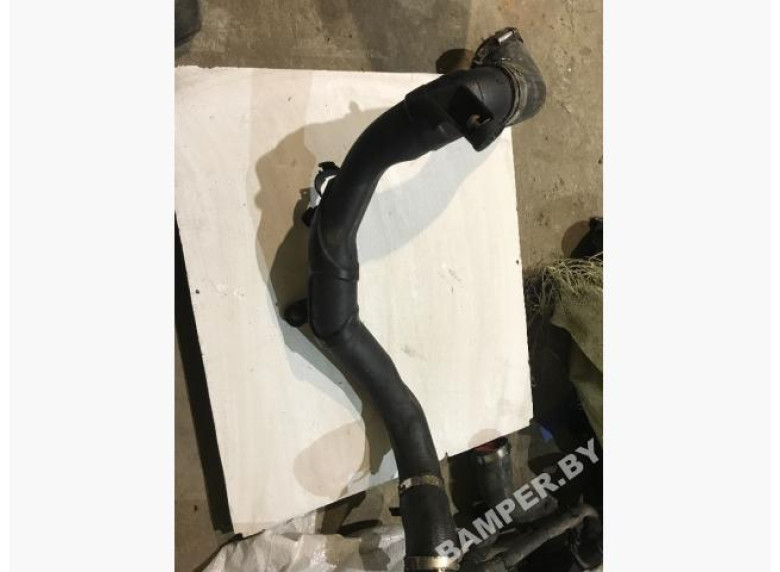 Патрубок интеркулера к Volkswagen Golf, 2010г.