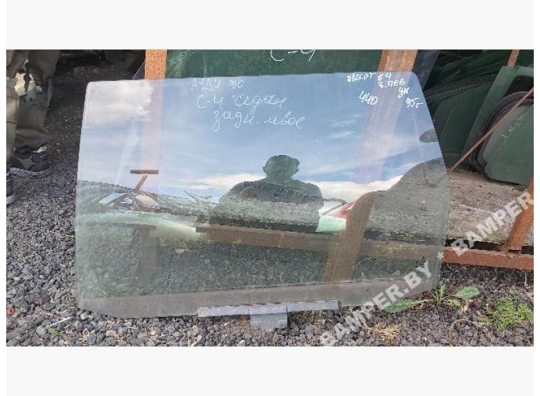 Стекло двери задней левой к Volkswagen Passat, 1995г.