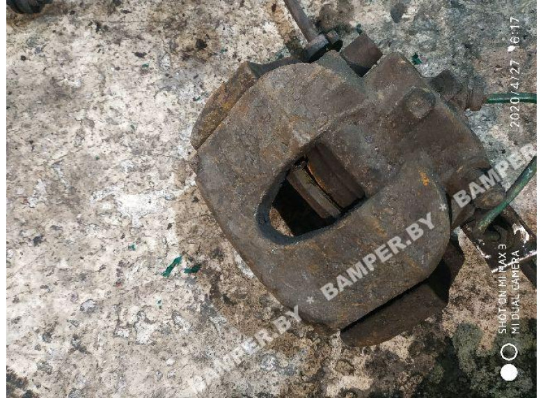 Суппорт передний левый к Renault Espace, 2004г.