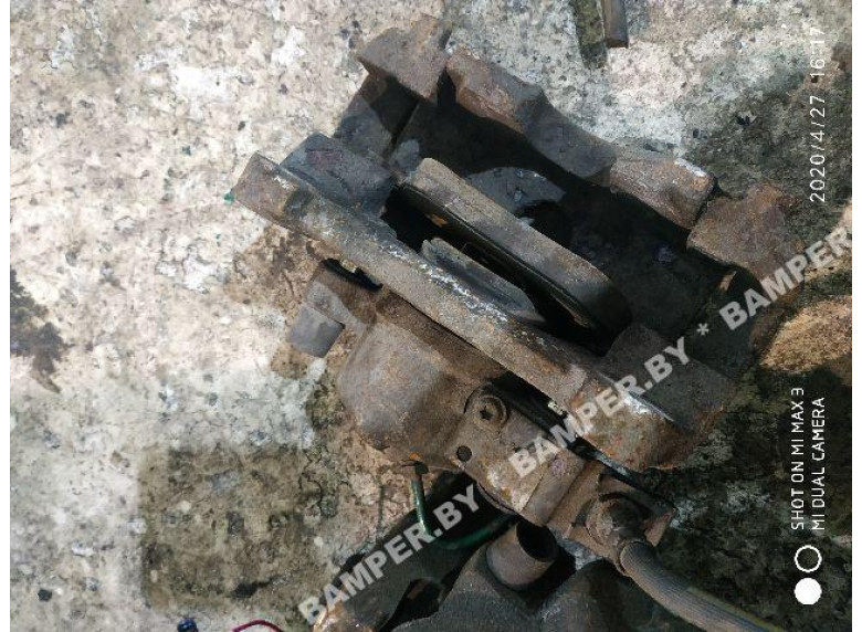 Суппорт передний левый к Renault Espace, 2004г.