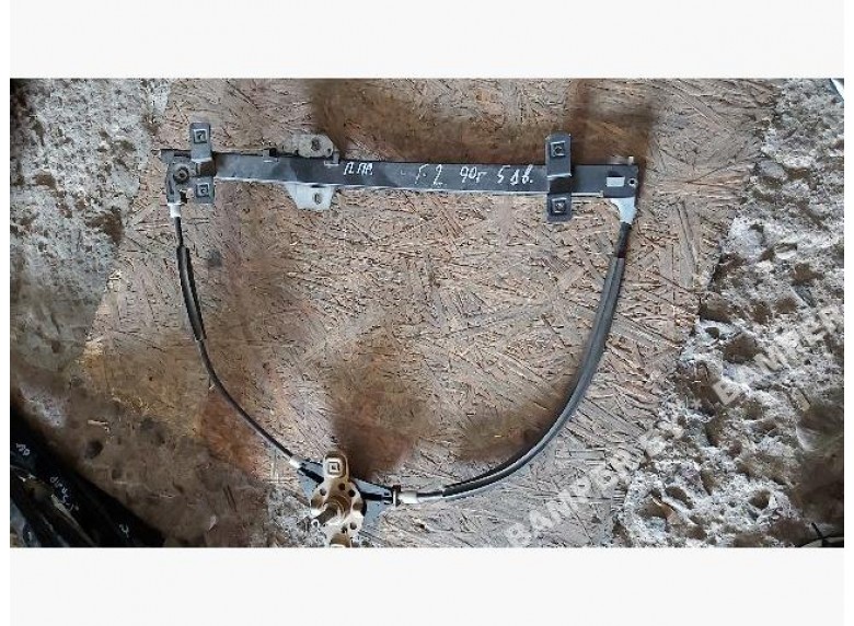 Стеклоподъемник передний правый к Volkswagen Golf