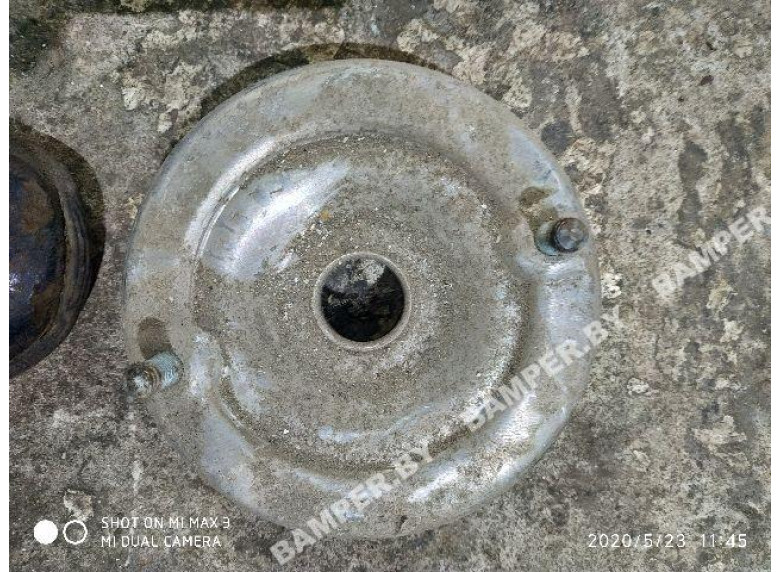 Опора амортизатора верхняя (чашка) к Audi A6, 2000г.