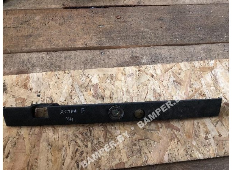 Накладка подсветки номера к Opel Astra