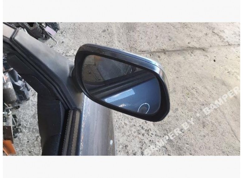 Зеркало наружное правое к Toyota Corolla Verso