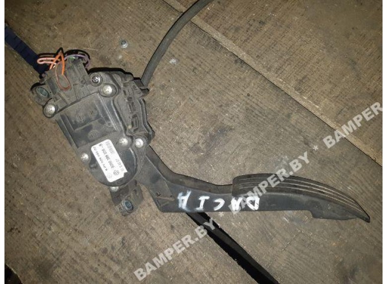 Педаль газа к Dacia Logan