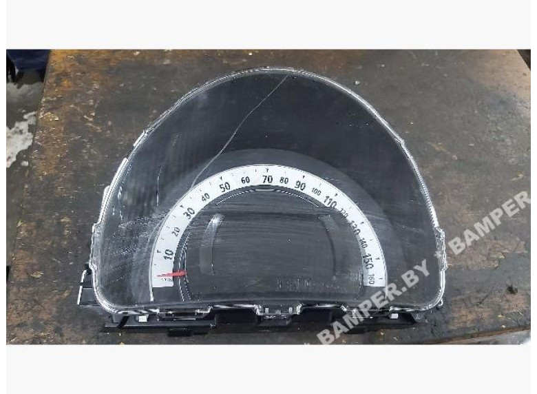 Щиток приборов (приборная панель) к Renault Twingo, 2015г.