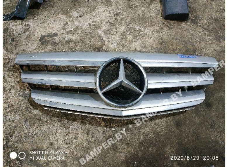 Решетка радиатора к Mercedes B W245, 2006г.