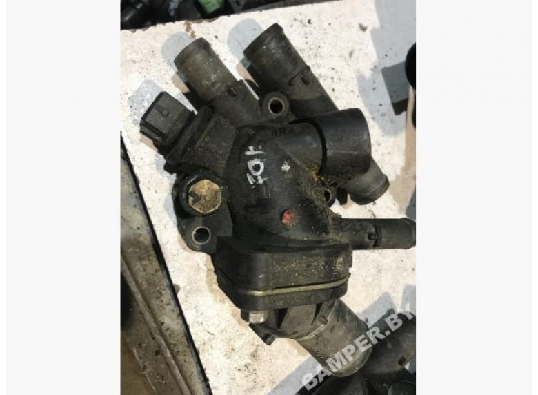 Корпус термостата к Mitsubishi Space Star