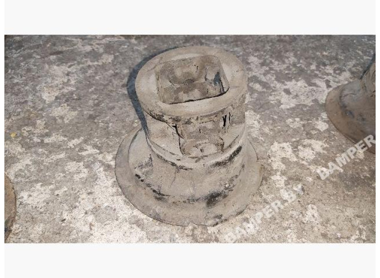 Опора амортизатора нижняя (чашка) к Renault Scenic, 2000г.