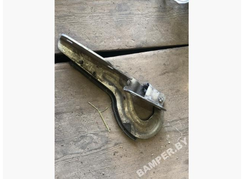 Петля капота правая к Renault Scenic, 2005г.
