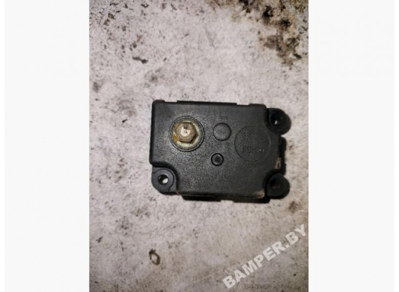 Моторчик заслонки печки к Peugeot 307