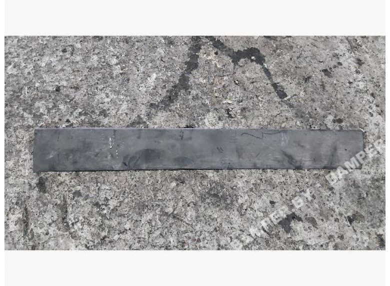 Молдинг двери задней правой к Volkswagen Passat