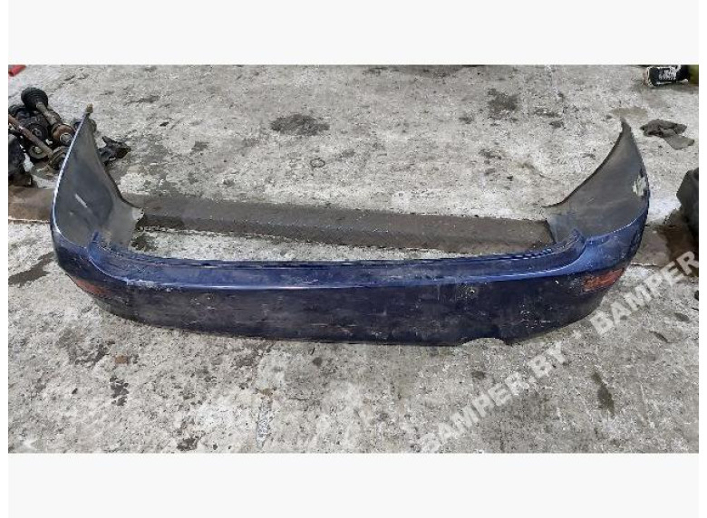Бампер задний к Toyota Previa, 2002г.