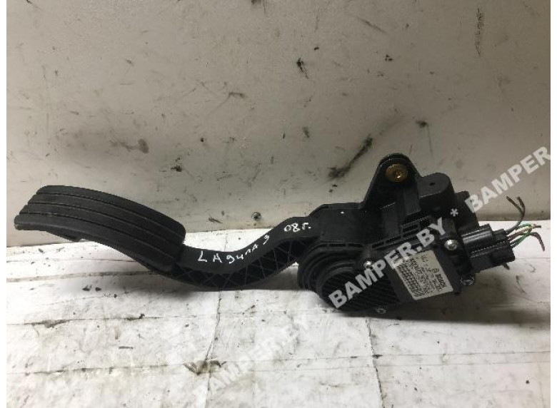 Педаль газа к Renault Laguna, 2008г.