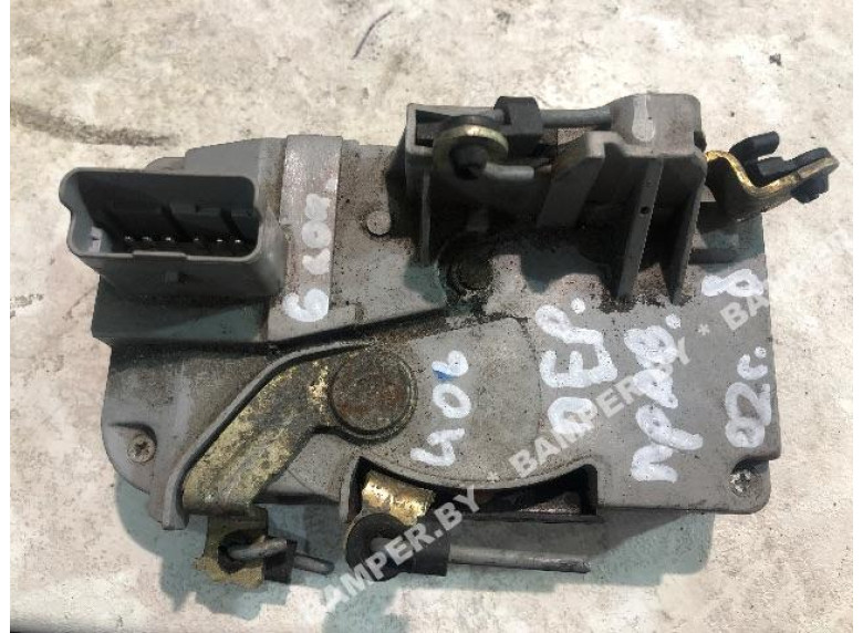 Замок двери передней правой к Peugeot 406, 2002г.