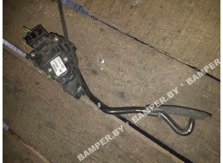 Педаль газа к Nissan Primera, 2004г.