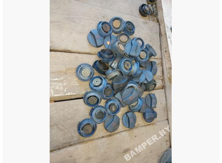 Пробка расширительного бачка к Audi A4, 2000г.