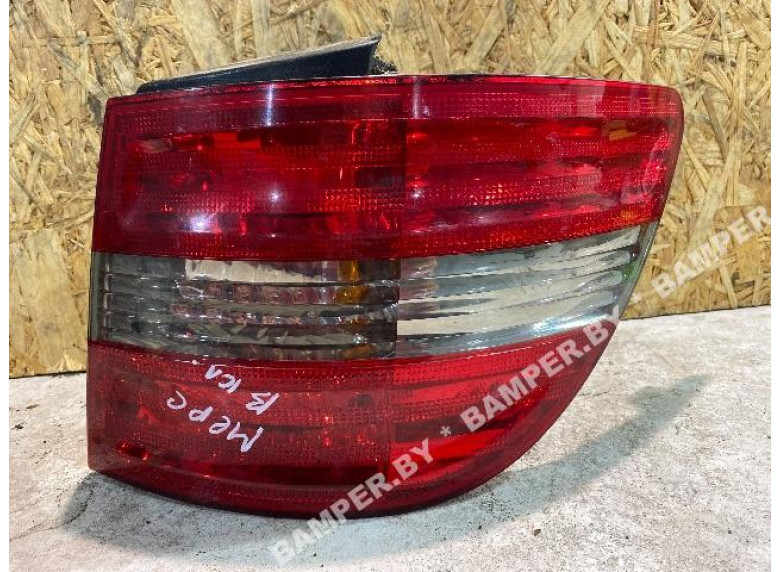 Фонарь задний правый к Mercedes B W245, 2006г.
