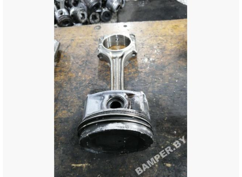 Поршень к Volkswagen Golf, 1999г.