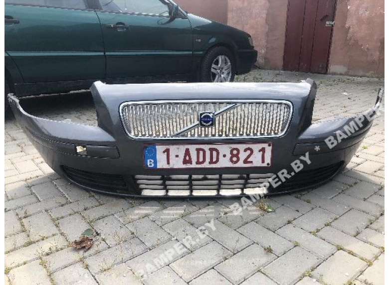Бампер передний к Volvo V50, 2005г.