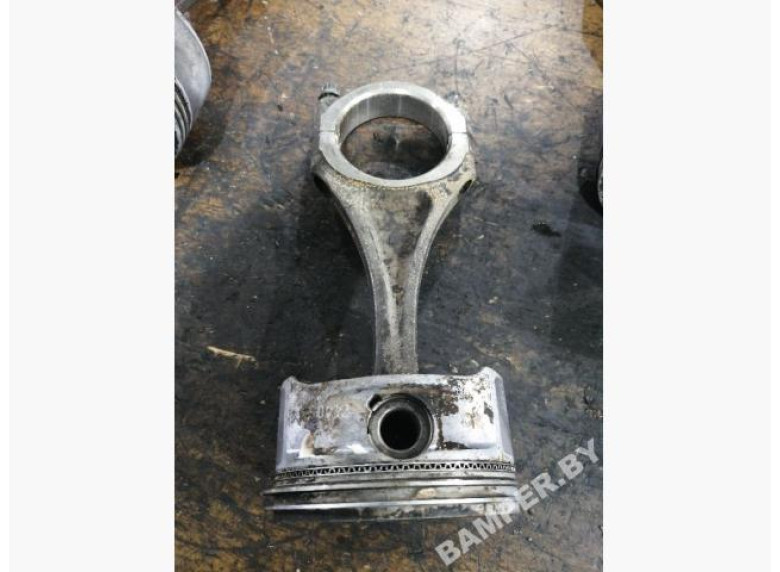 Поршень к Opel Signum, 2003г.