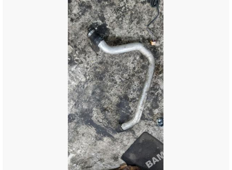 Патрубок интеркулера к Kia Carens