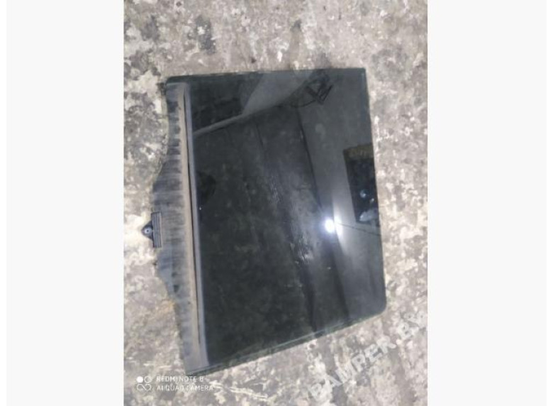 Стекло двери задней правой к Hyundai Santa Fe, 2006г.