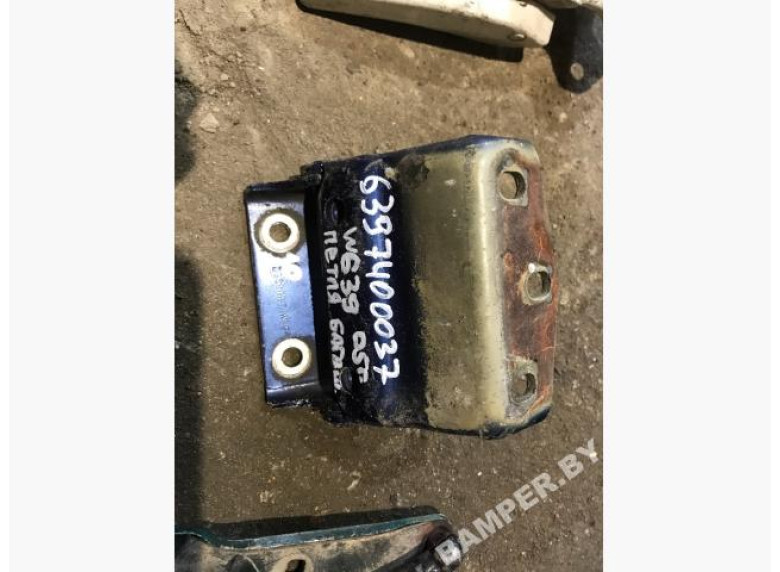 Петля крышки багажника к Mercedes Vito W639, 2005г.