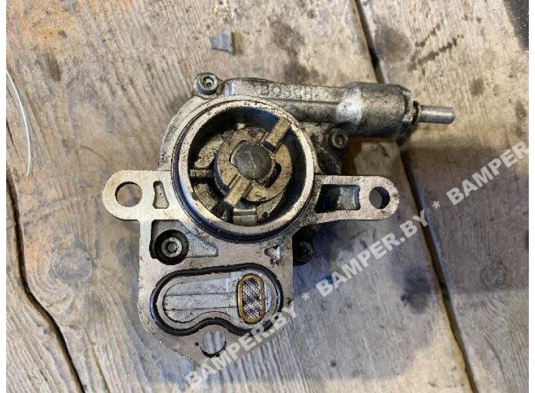 Насос вакуумный к Peugeot 307
