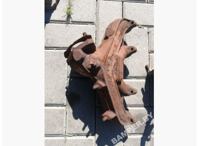 Коллектор выпускной к Audi 80, 1990г.