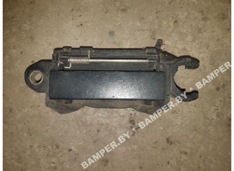 Ручка наружная передняя левая к Audi 80