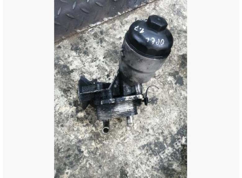 Теплообменник масляного фильтра к Opel Astra, 2005г.