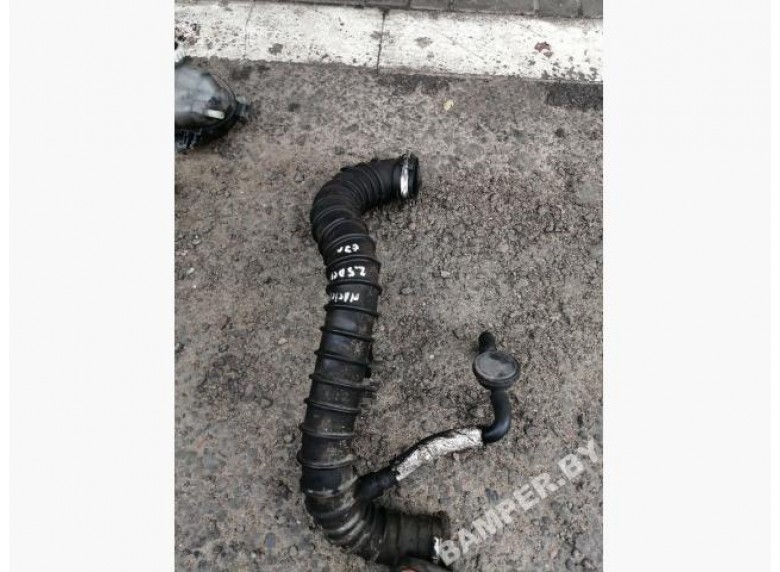 Патрубок турбины к Renault Master