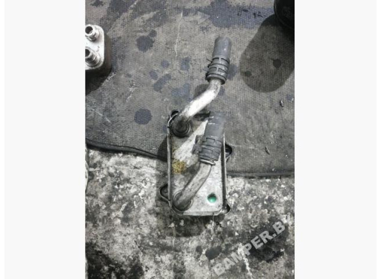 Теплообменник масляного фильтра к Mercedes ML W163, 2003г.