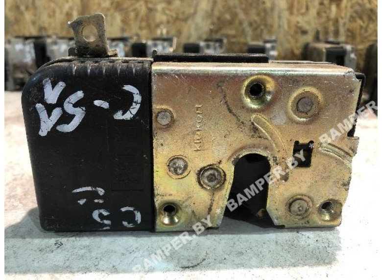 Замок двери передней правой к Citroen C5, 2003г.