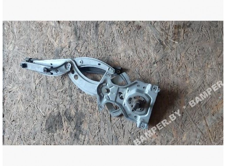 Стеклоподъемник передний правый к Volkswagen Passat